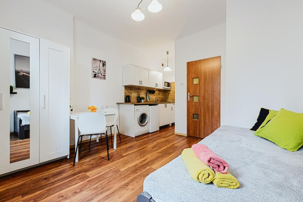 Delux1 Apartment Lodz  Ngoại thất bức ảnh